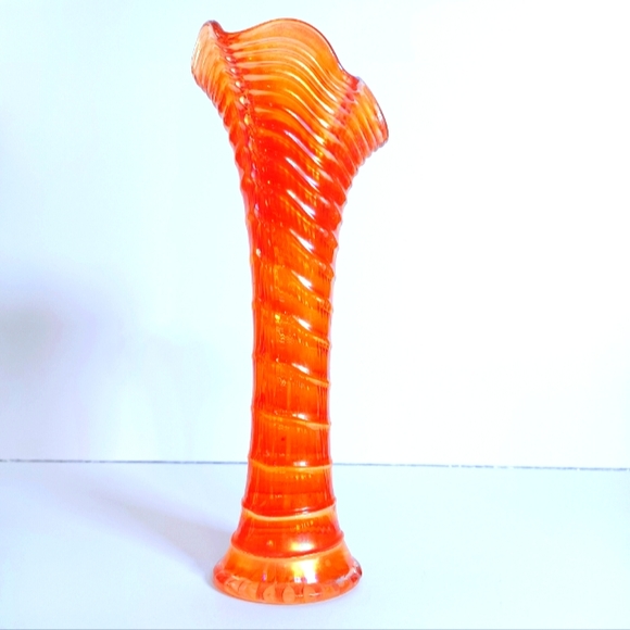 Vintage Fenton Carnival Glass Rippled Vase - Picture 2 of 5